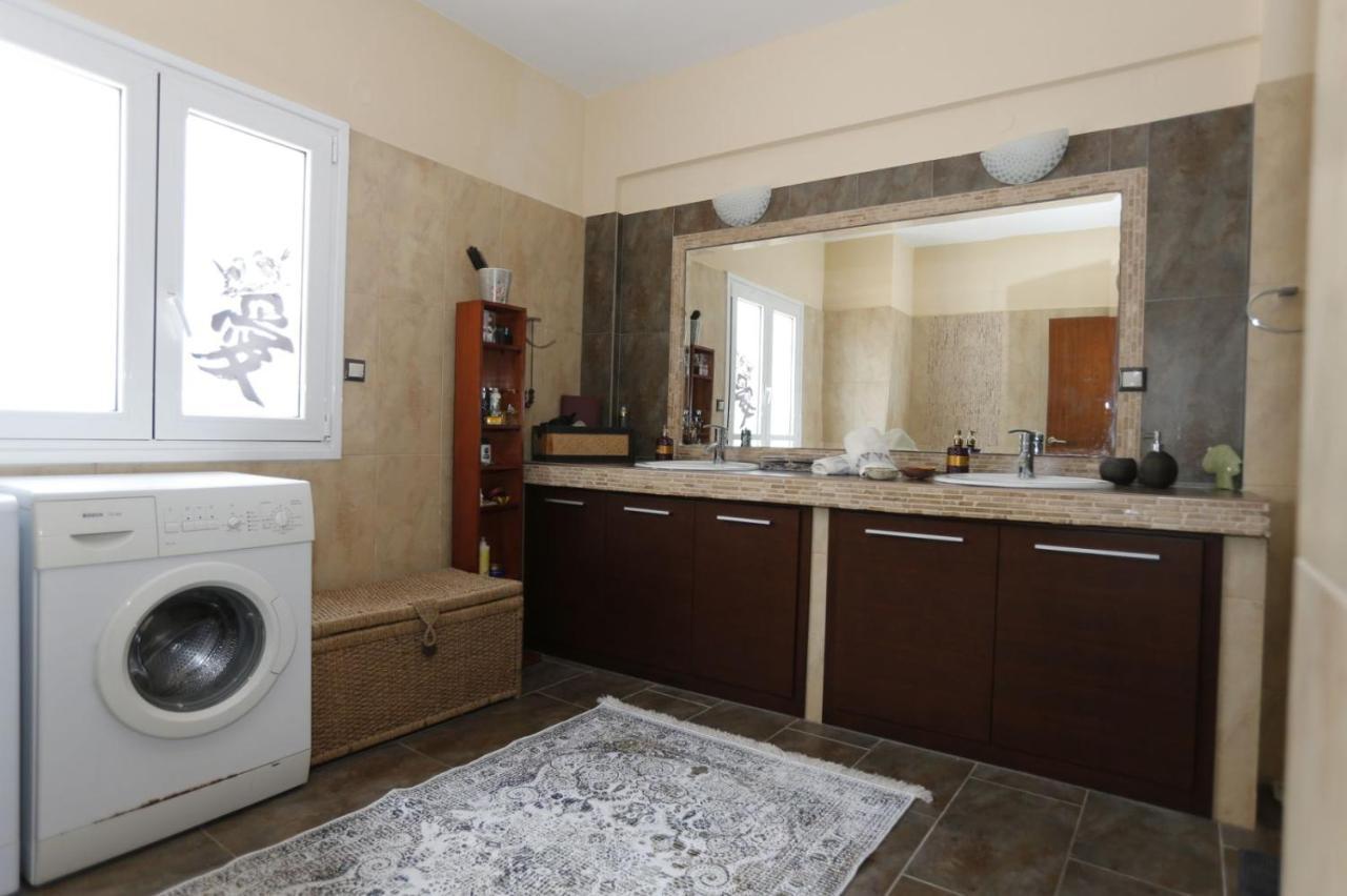 Sofia'S Pottery House Villa Волос Екстериор снимка