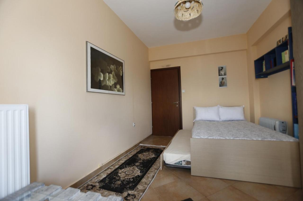 Sofia'S Pottery House Villa Волос Екстериор снимка
